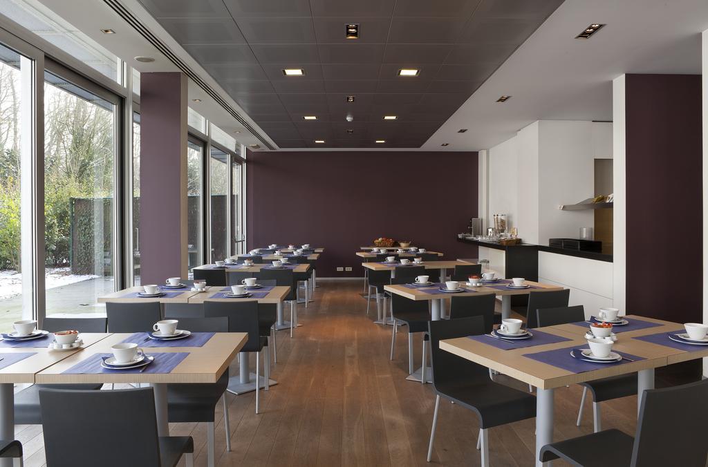 伊泽赫姆公园酒店 外观 照片